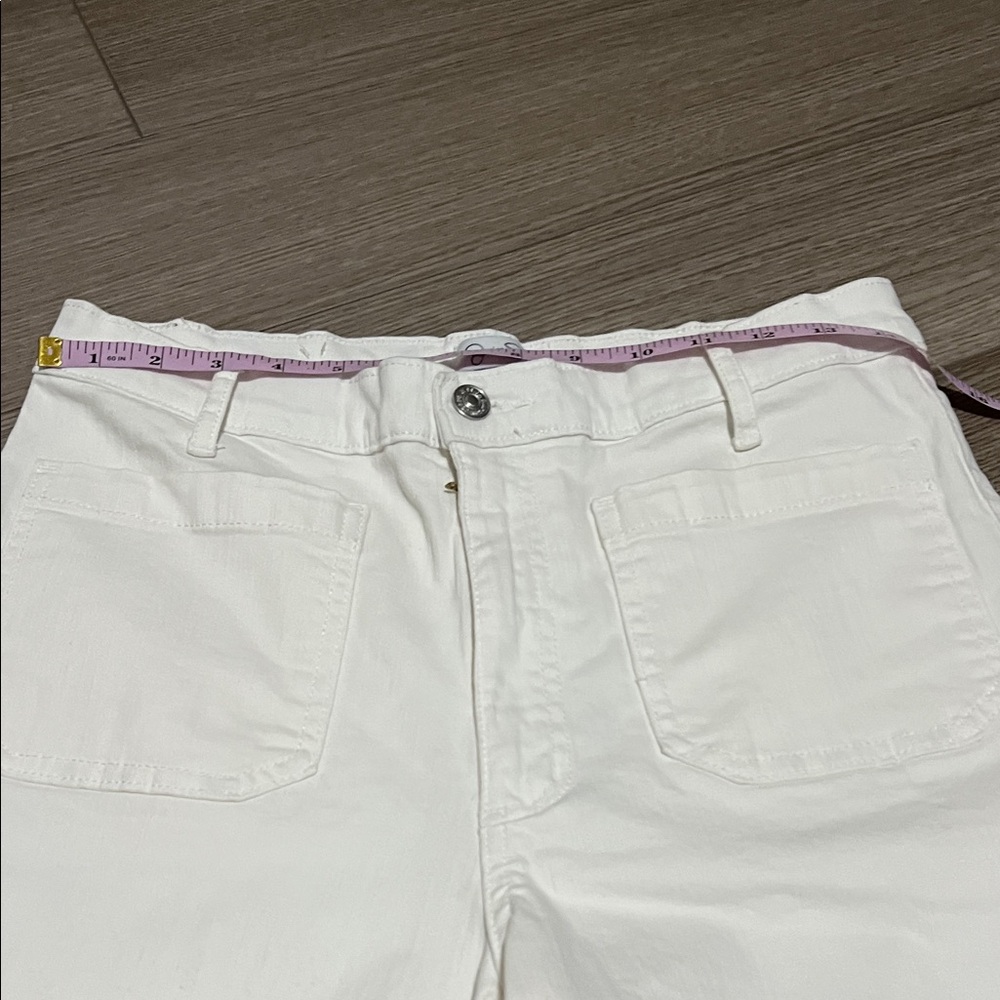 Women’s White Pants - Picture 3 of 9